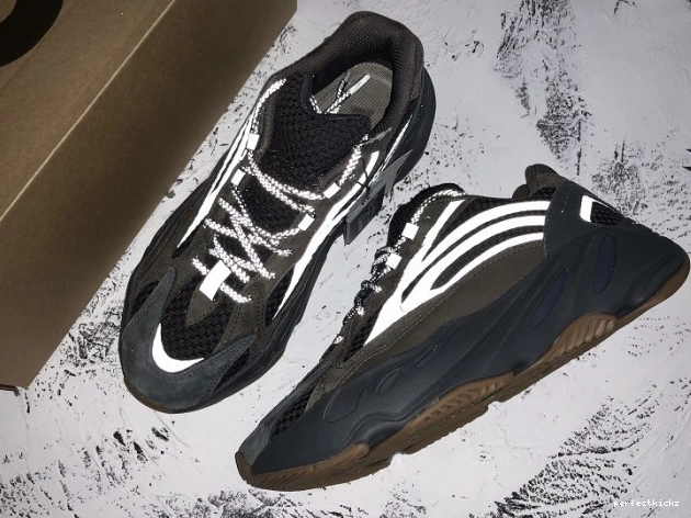 Adidas Yeezy v2 Boost 700 Geode EG6860 0731